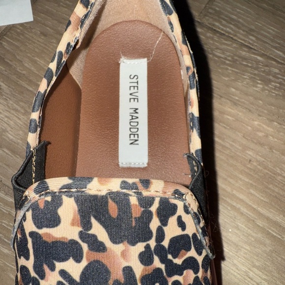 Steve Madden cheetah print Symba slip on tennis shoes size 8.5 - Picture 4 of 13